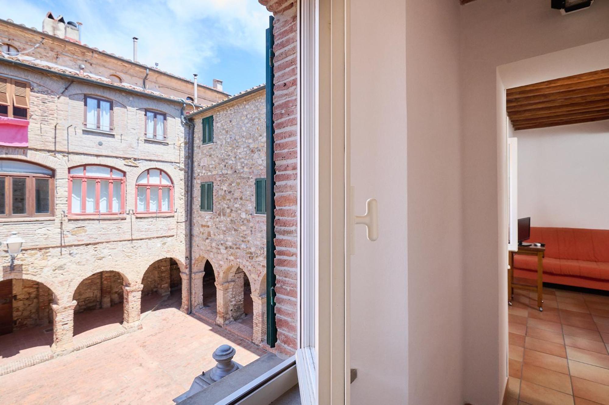 Il Chiostro Appartamenti & Suites Suvereto Eksteriør billede