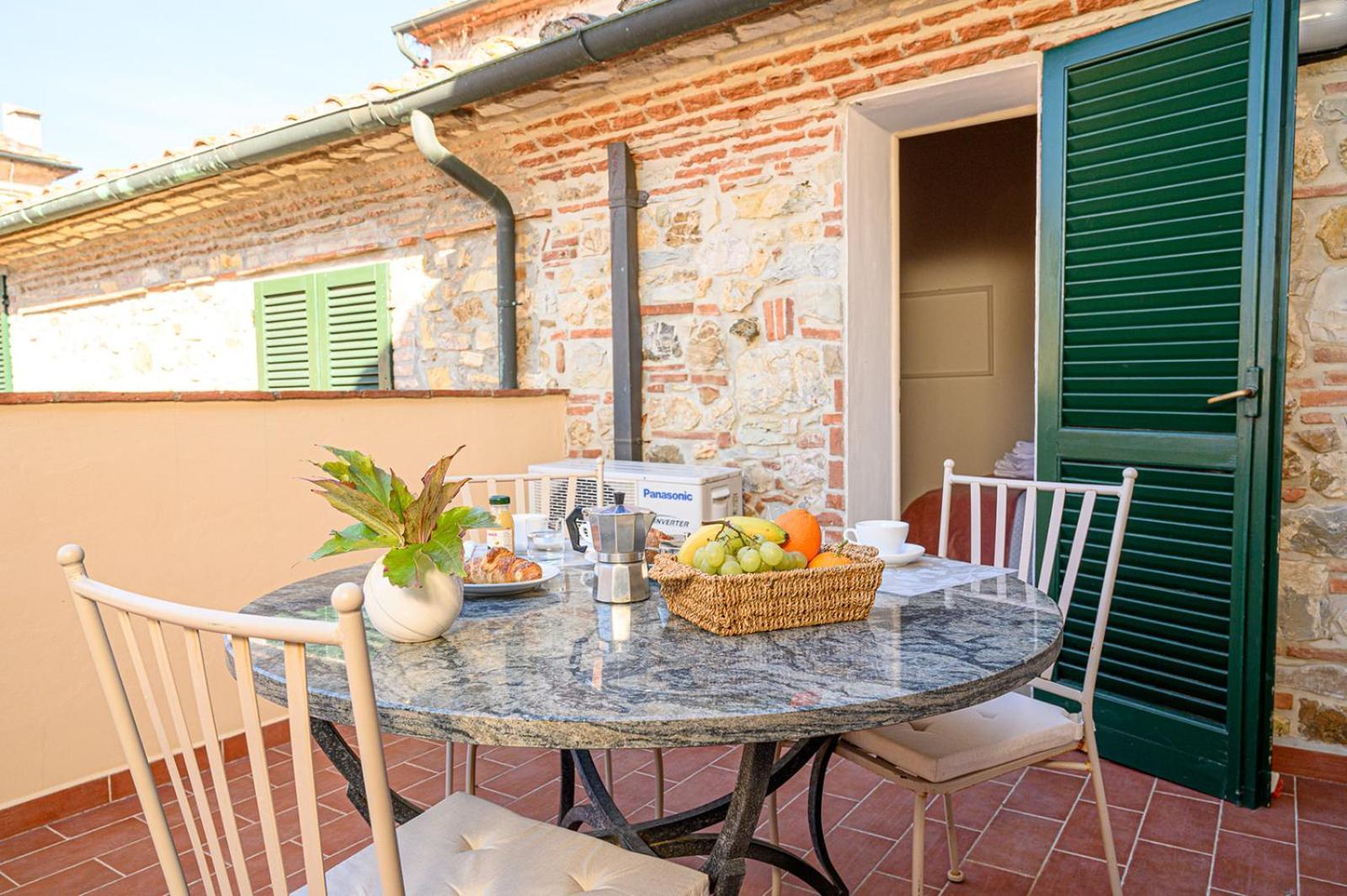 Il Chiostro Appartamenti & Suites Suvereto Eksteriør billede