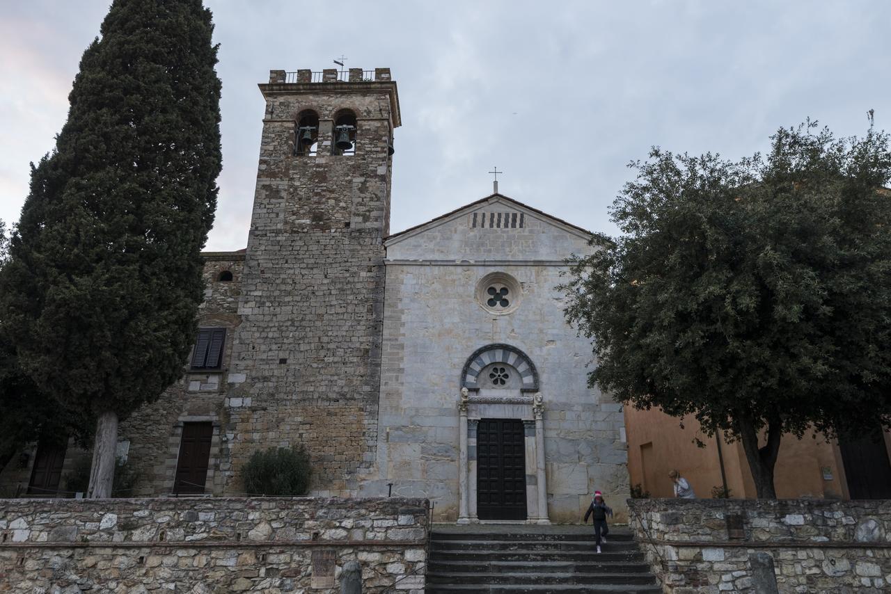 Il Chiostro Appartamenti & Suites Suvereto Eksteriør billede